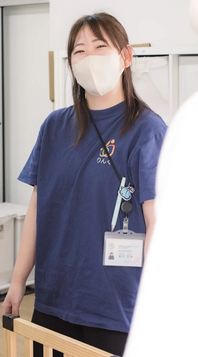 笑顔の菊池